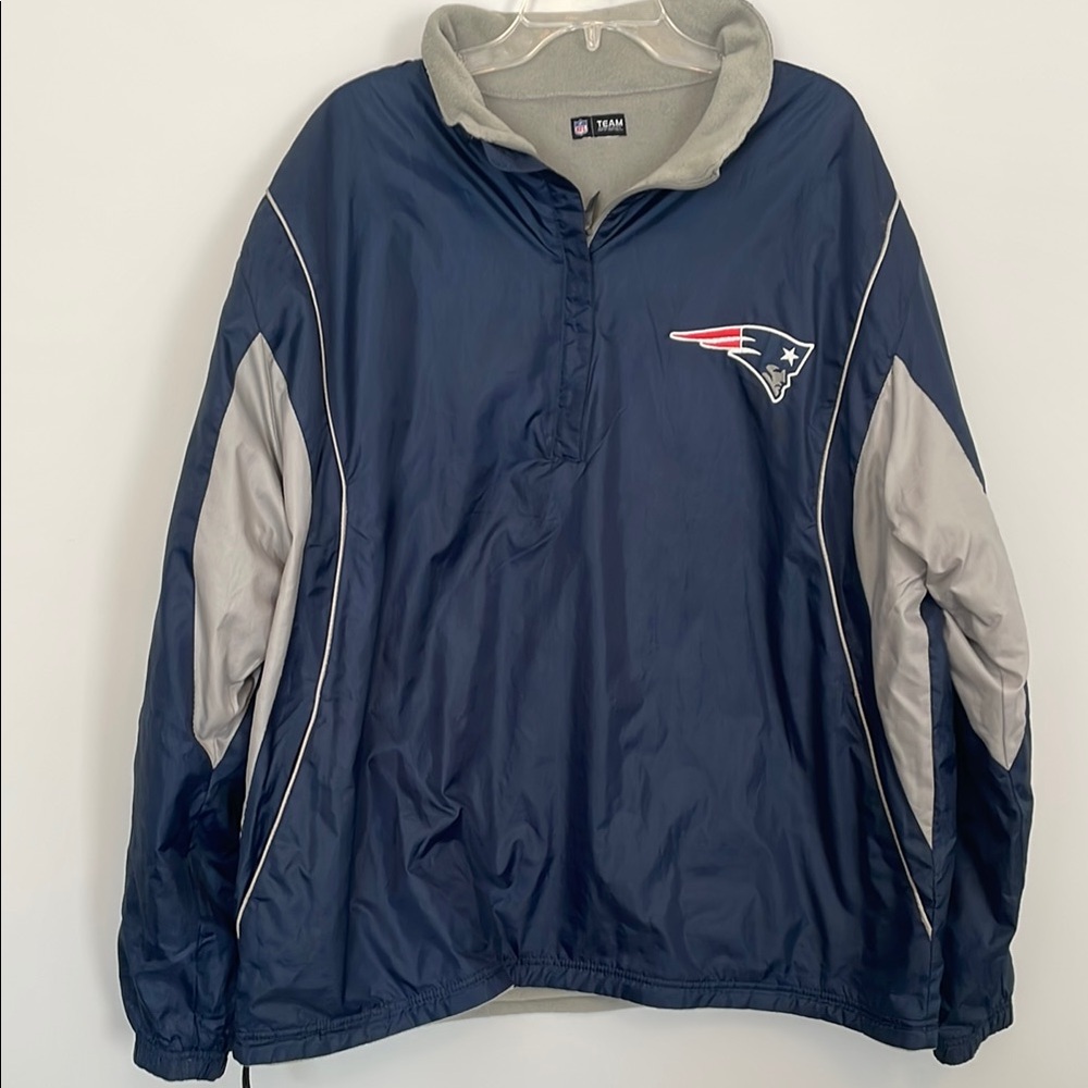 Men's Patriots Reversible Navy and Gray Performance Jacket - Picture 2 of 8